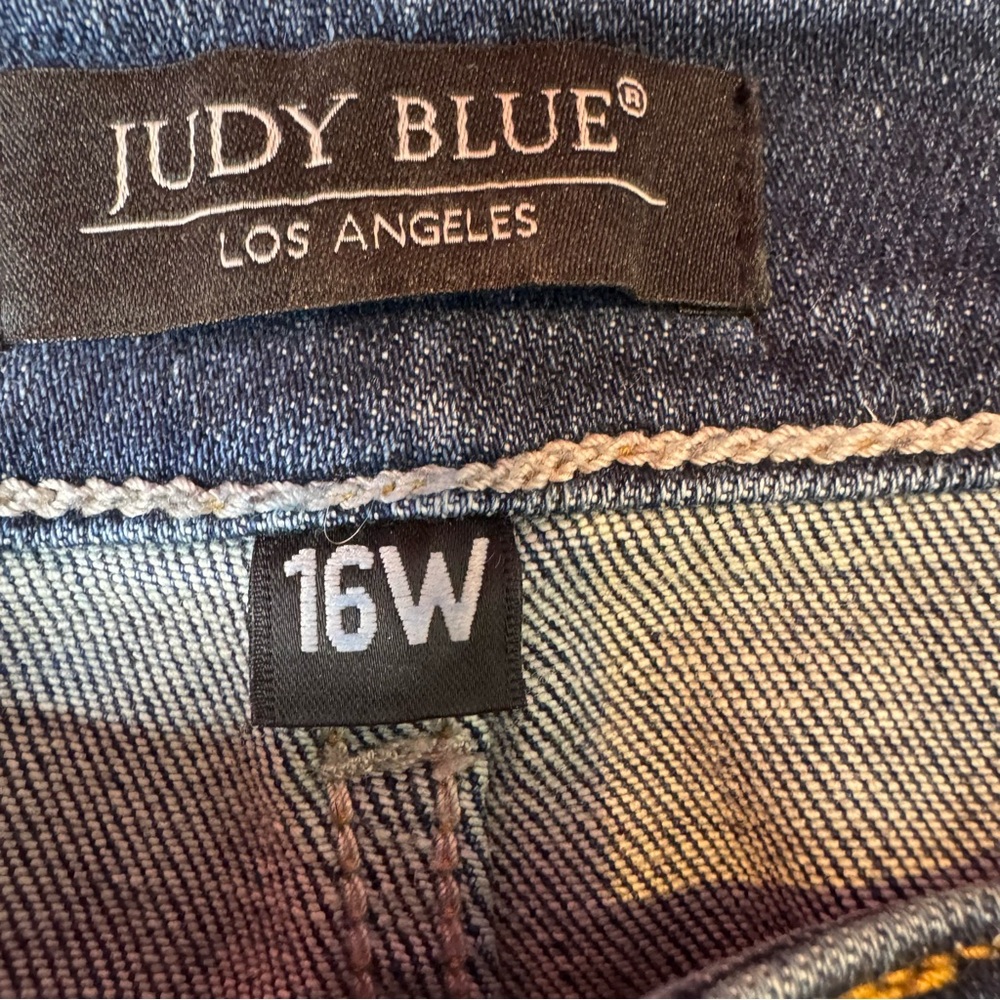 Judy Blue Dark Wash Ankle High Rise Button Fly Jeans Size 16W - Picture 8 of 12